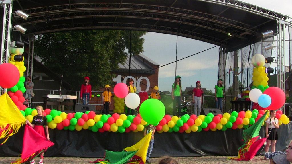 Onuškyje nuskardėjo tradicinė šventė „Dviejų gimtinių nebūna“