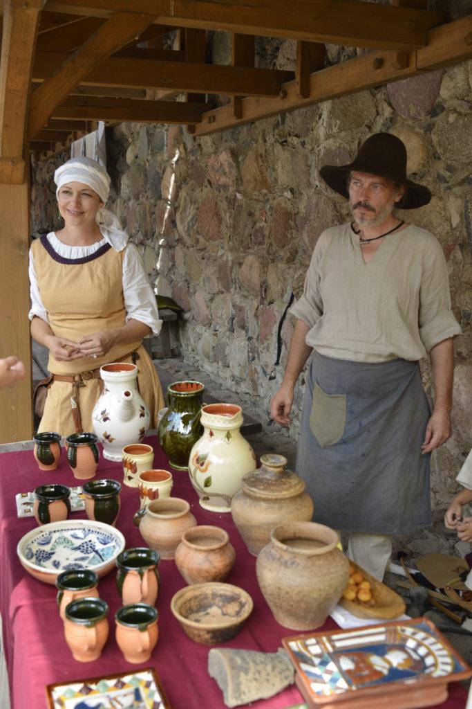 Trakų Salos pilyje vyko senųjų amatų šventė