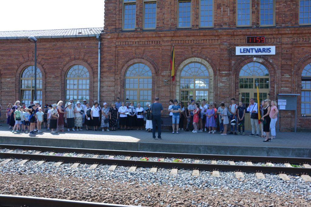 Gedulo ir vilties dienos minėjimas Lentvaryje