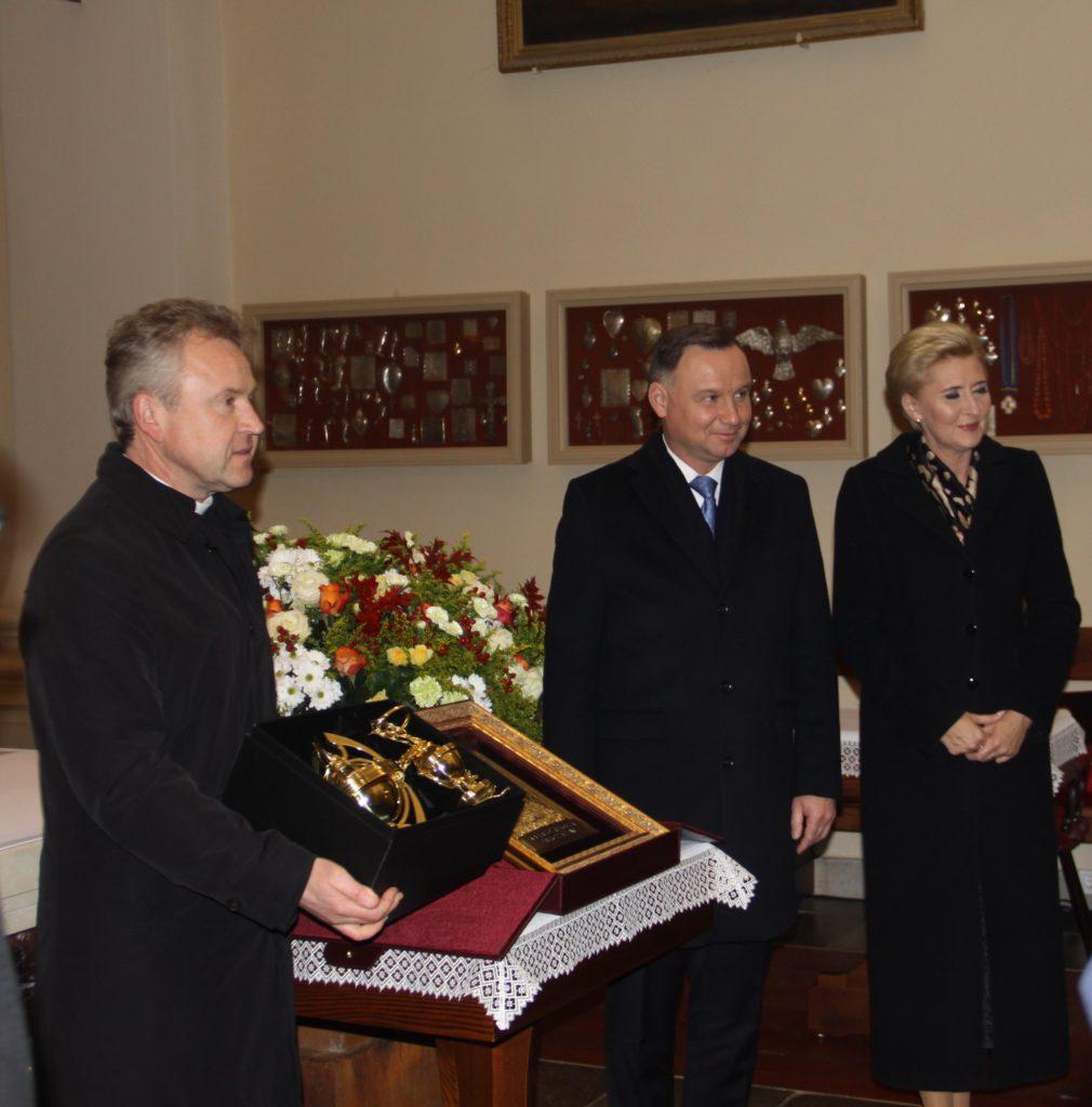 Lietuvos ir Lenkijos prezidentai – Trakų bazilikoje
