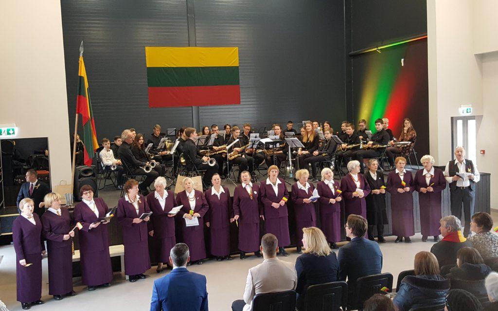 Lietuvos valstybės atkūrimo dienos minėjimas Lentvaryje