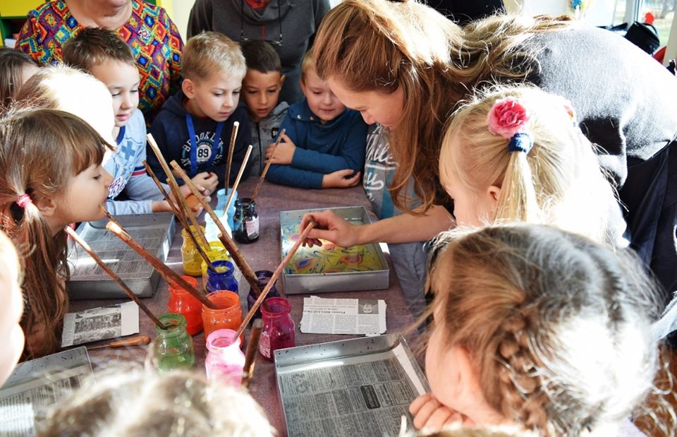 Kūrybiška vaikų vasara Trakų krašto tradicinių amatų centre