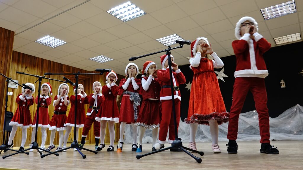 Lentvaryje – kalėdinė muzikinė popietė „Gerumo spindulėliai“