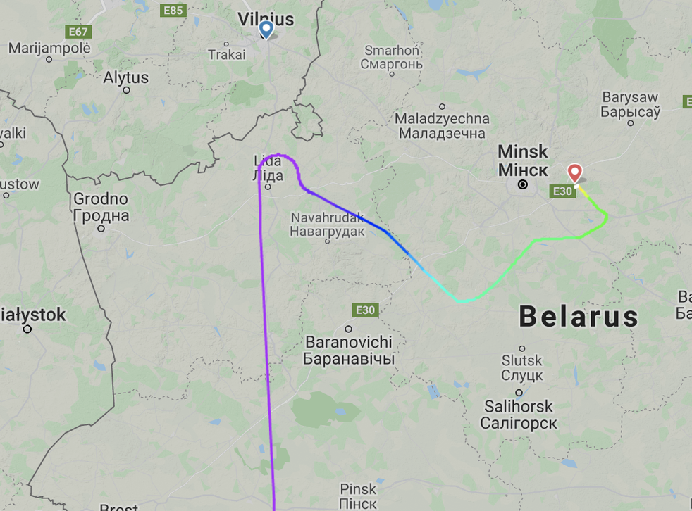 „Tez Tour“ keliautojų neskraidins virš Baltarusijos