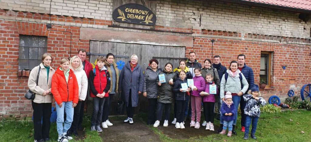 Gižycke trakiečiai leidosi į dviračių žygį, kepė duoną