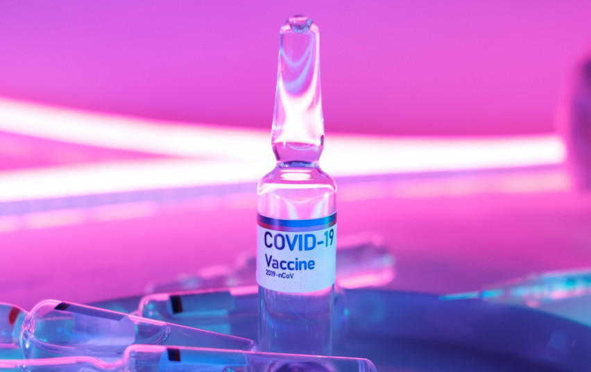 Į teisiamųjų suolą sės dėl bandymo gauti fiktyvų įrašą apie skiepą nuo Covid-19