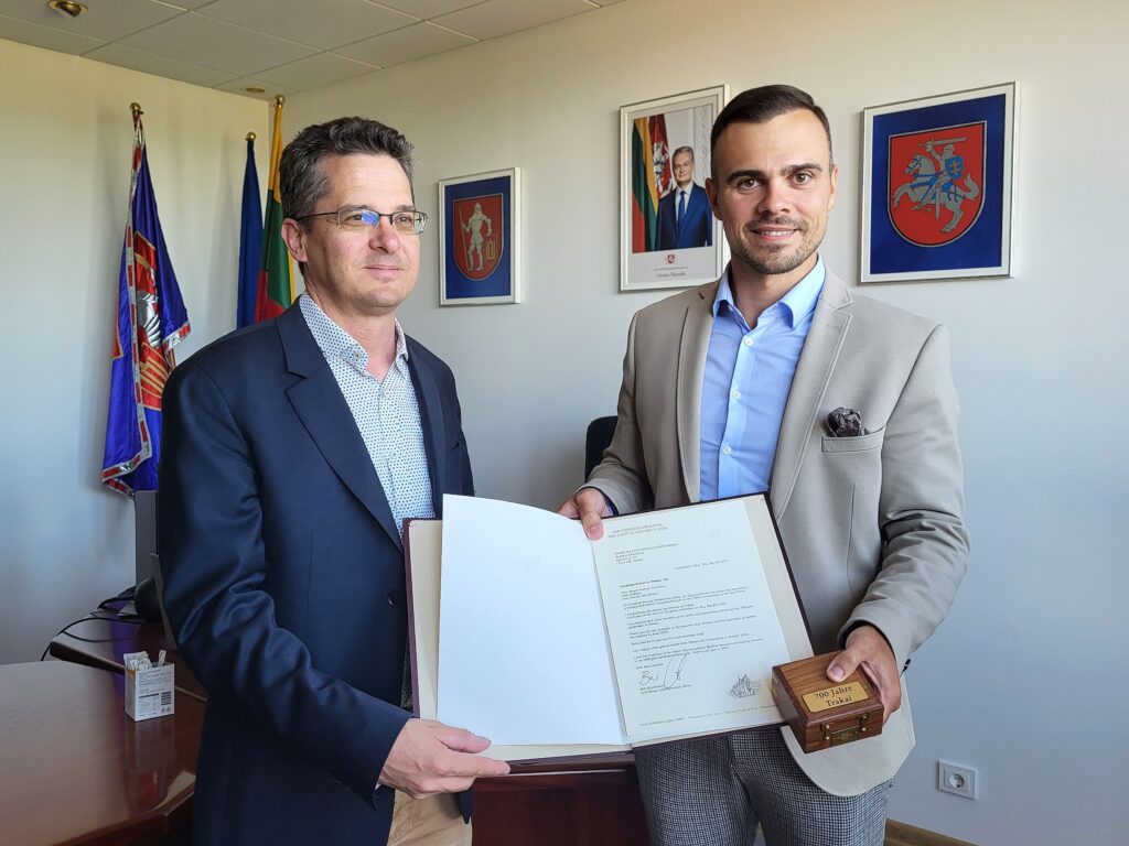 Šionebekas sveikina Trakus 700-ojo gimtadienio proga