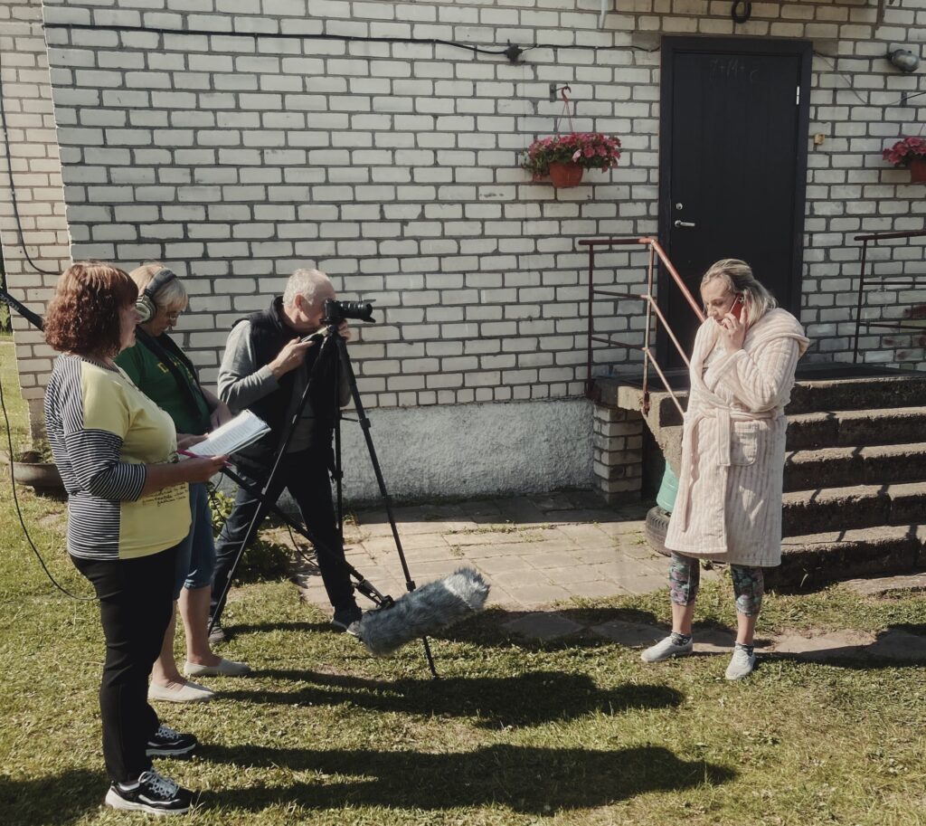 Jaunimas ir suaugusieji kviečiami kurti dokumentinius filmus apie žmones, gyvenančius Trakų rajone