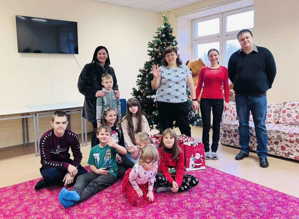 Įteiktos kalėdinės dovanėlės mažiesiems ukrainiečiams