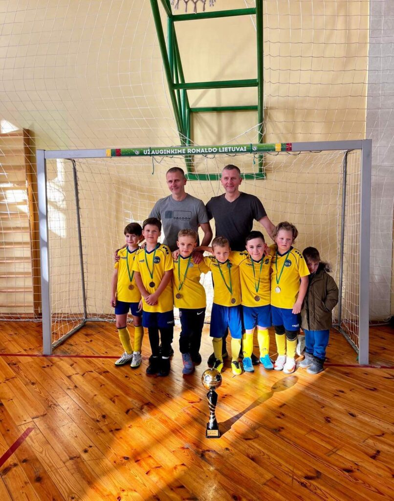 45 komandos iš visos Lietuvos dalyvavo „Trakų rajono savivaldybės Mero taurei laimėti“ vaikų futbolo varžybose
