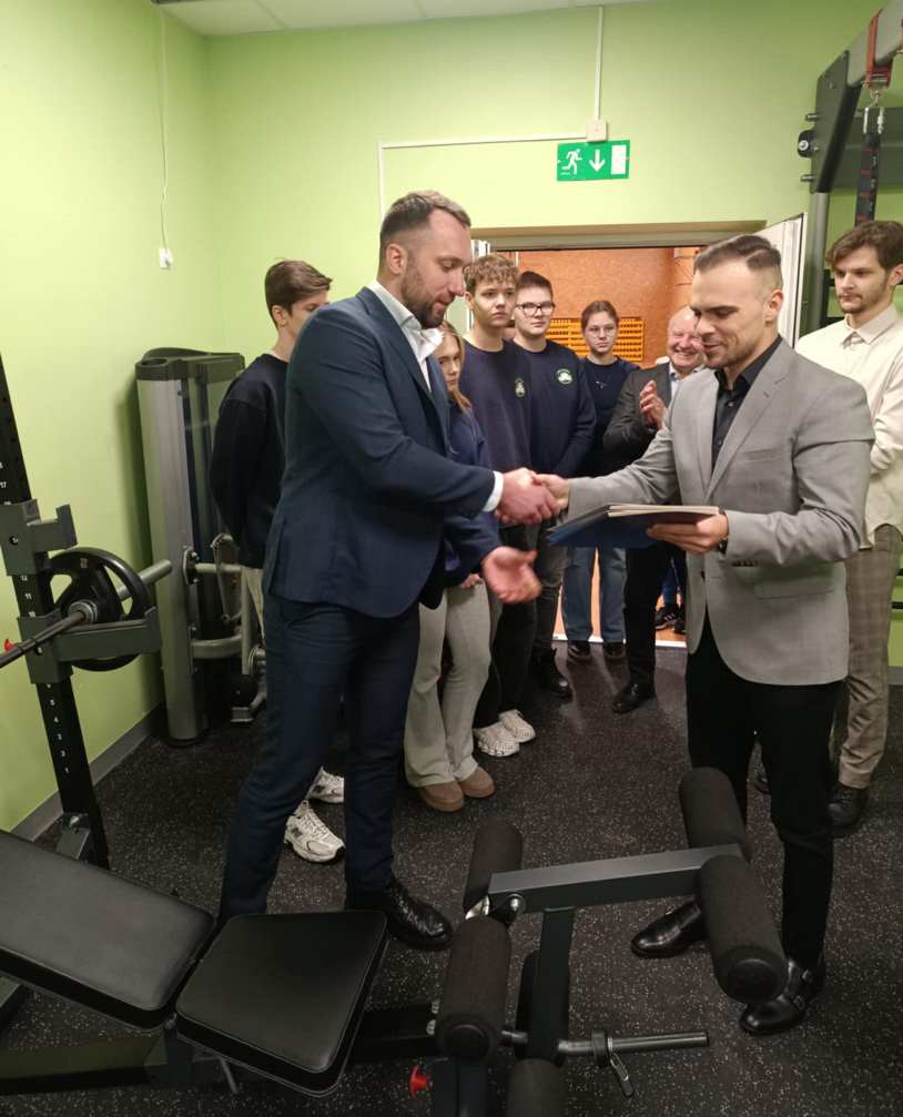 Paluknio „Medeinos“ gimnazijoje atidaryta nauja ugdymo ir laisvalaikio erdvė