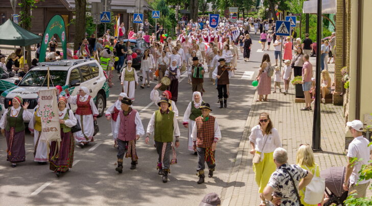 Kviečiame registruotis į Trakų miesto šventės „Trakų vasara 2025“ eiseną!